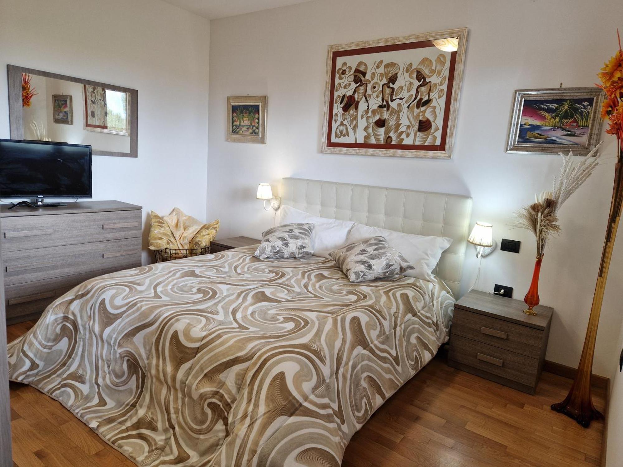 5 Floor Rome