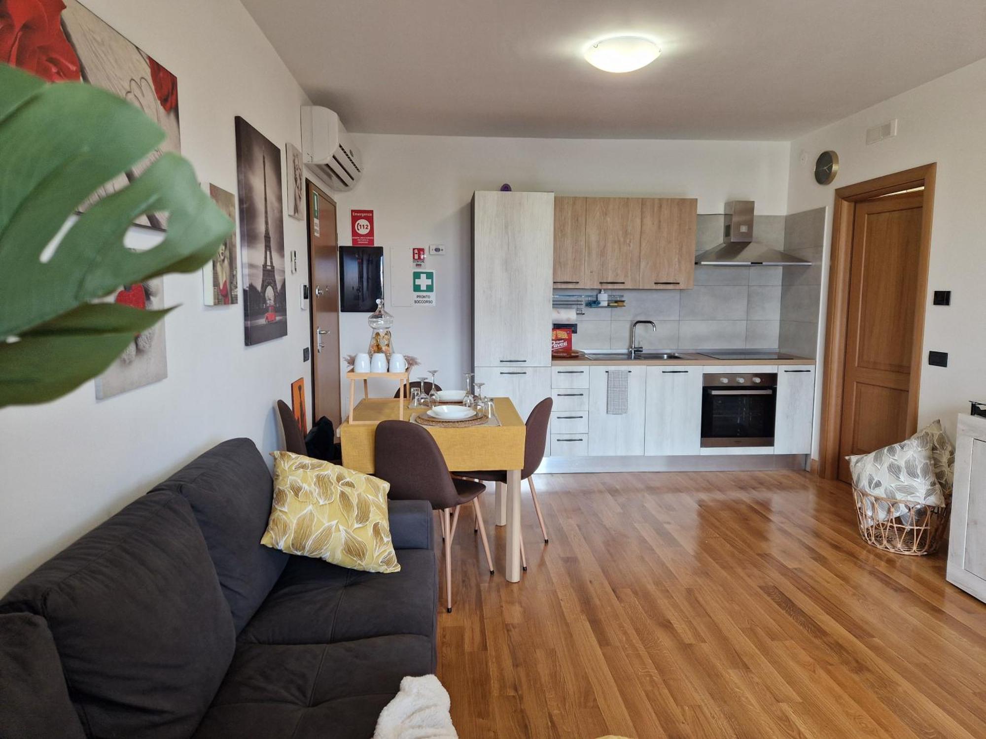 5 Floor Holiday home *
