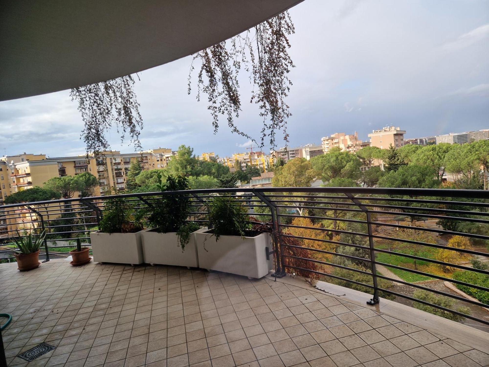 5 Floor Rome